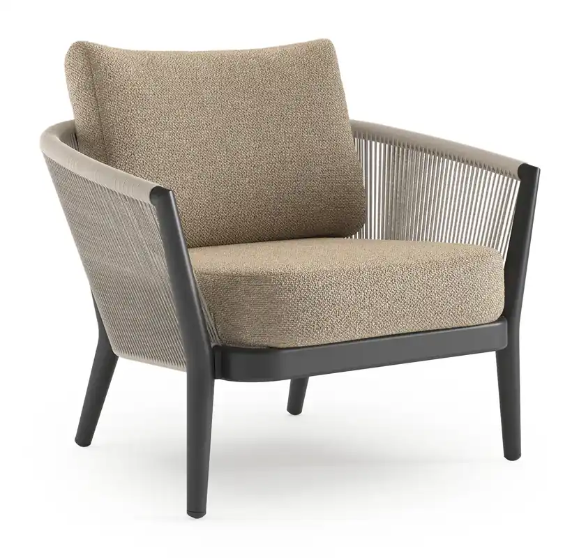 Direct Verzonden Orso loungestoel in zwart aluminium en beige verticaal geweven ronde rope met Madagascar Oak all weather cosytica kussen