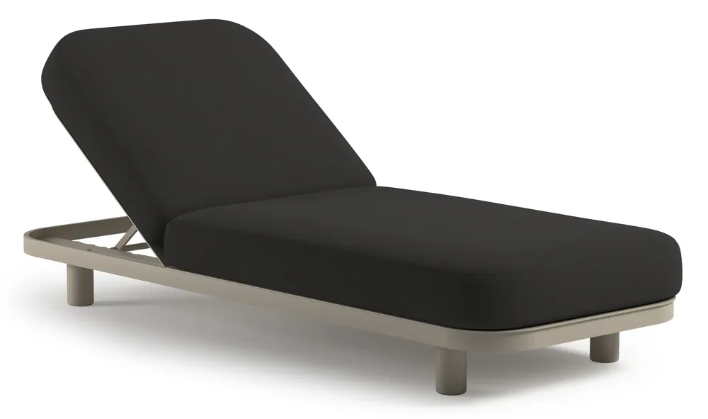 Donato verstelbaar ligbed in beige aluminium met All Weather Sunbrella® luxe natte sooty kussen Seizoensaanbieding