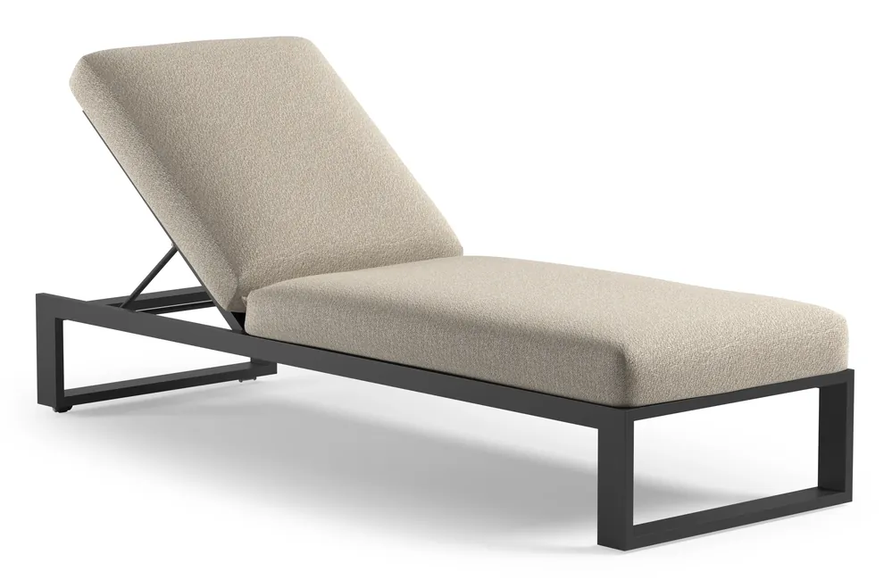 Aanbieding Verato verstelbaar ligbed in zwart aluminium met marbella ecru all weather Cosytica kussen
