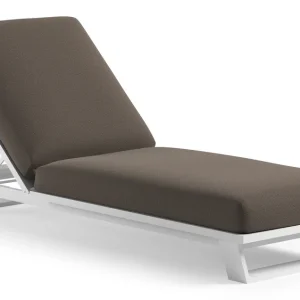 Weekendaanbieding Pagino verstelbaar ligbed in wit aluminium met lopi coconut all weather Sunbrella® luxe kussen
