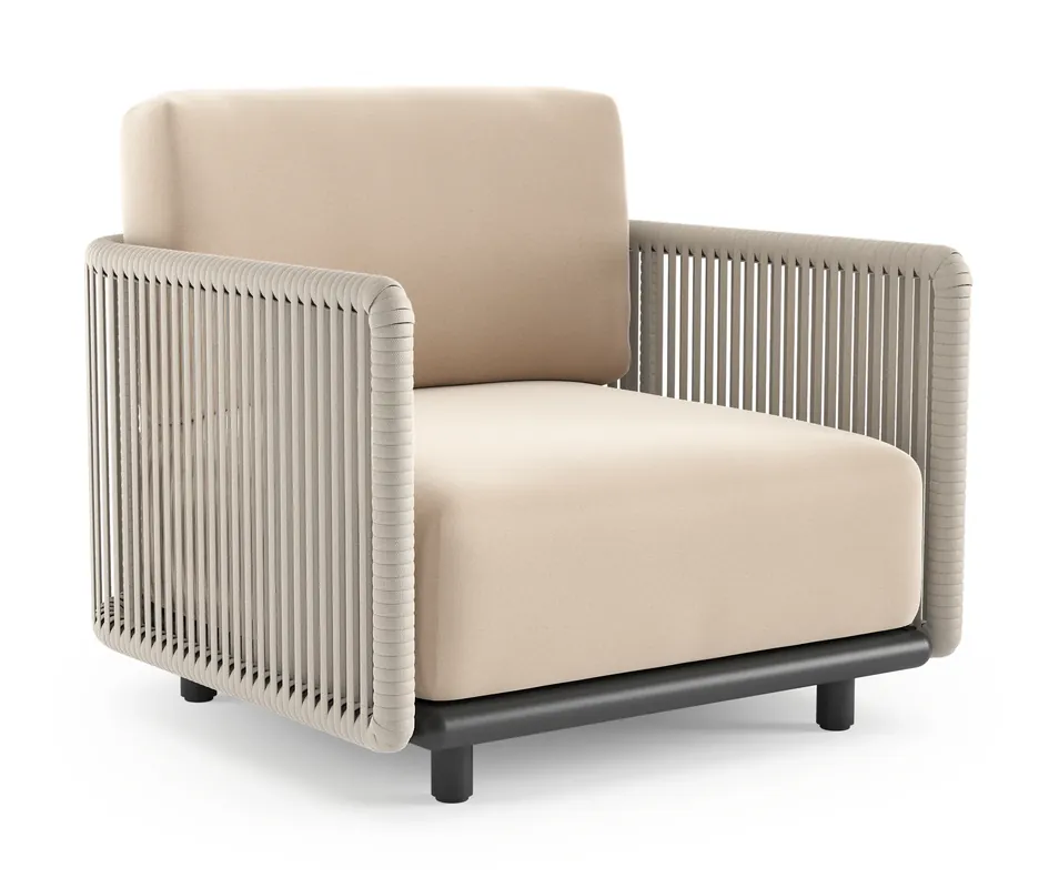 Organo loungestoel in zwart aluminium en beige verticaal geweven luxe vlakke rope met natte linen chalk all weather Sunbrella® luxe kussen Laatste Versie
