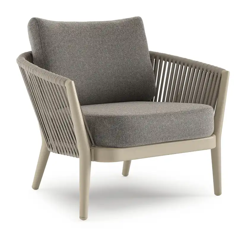 Orso loungestoel in beige aluminium en beige verticaal geweven luxe vlakke rope met Chartres Drizzle all weather sunbrella® luxe kussen Koopje