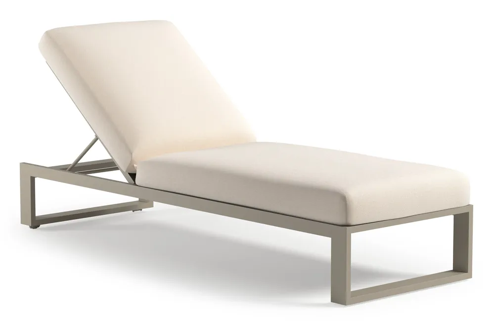 Finale Uitverkoop Verato verstelbaar ligbed in beige aluminium met lopi snow all weather sunbrella® luxe kussen